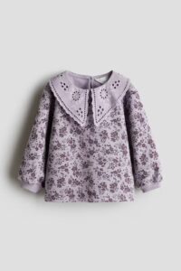 Sweatshirt with Peter Pan Collar