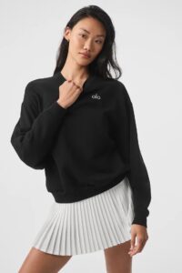 Accolade Crew Neck Pullover