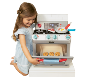 First Oven, Pretend Play Appliance with 11 Kitchin Accessories & Realistic Cooking Sounds, Kids Ages 2+