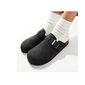 Clogs in Black