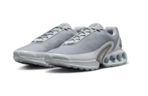 Air Max Dn Sneaker (men) Size 8-8.5